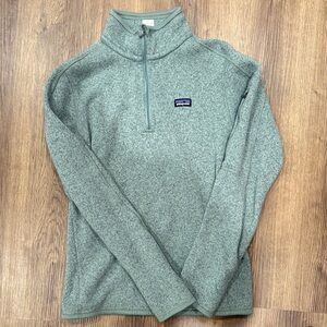 Patagonia Sage Green Fleece Pullover